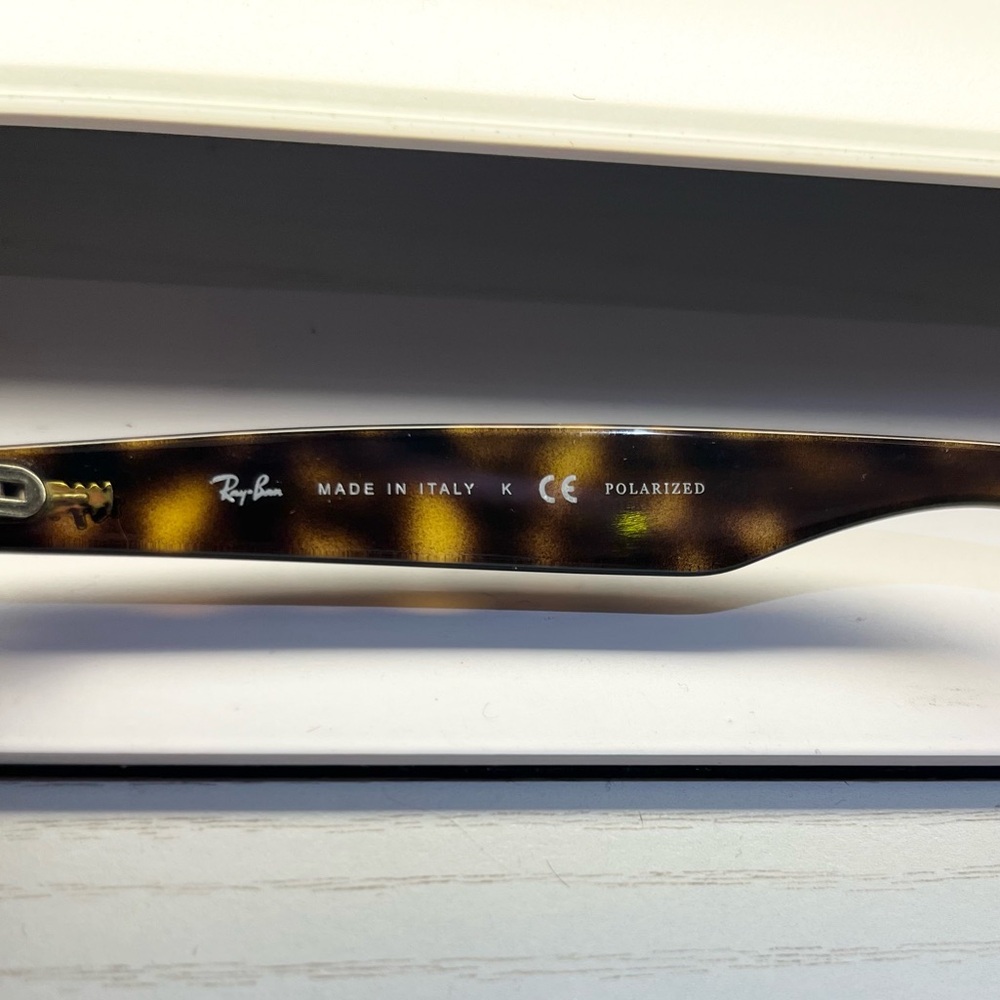RAY-BAN NEW WAYFARER Sunglasses - Picture 7 of 8